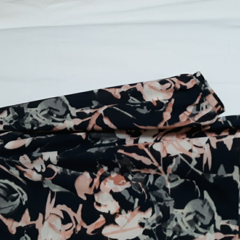 Blouse - Picture 3 of 3